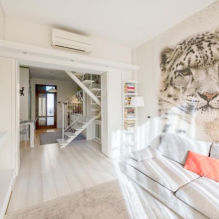 Bright Loft - Free Private Parking Leilighet Milano Eksteriør bilde
