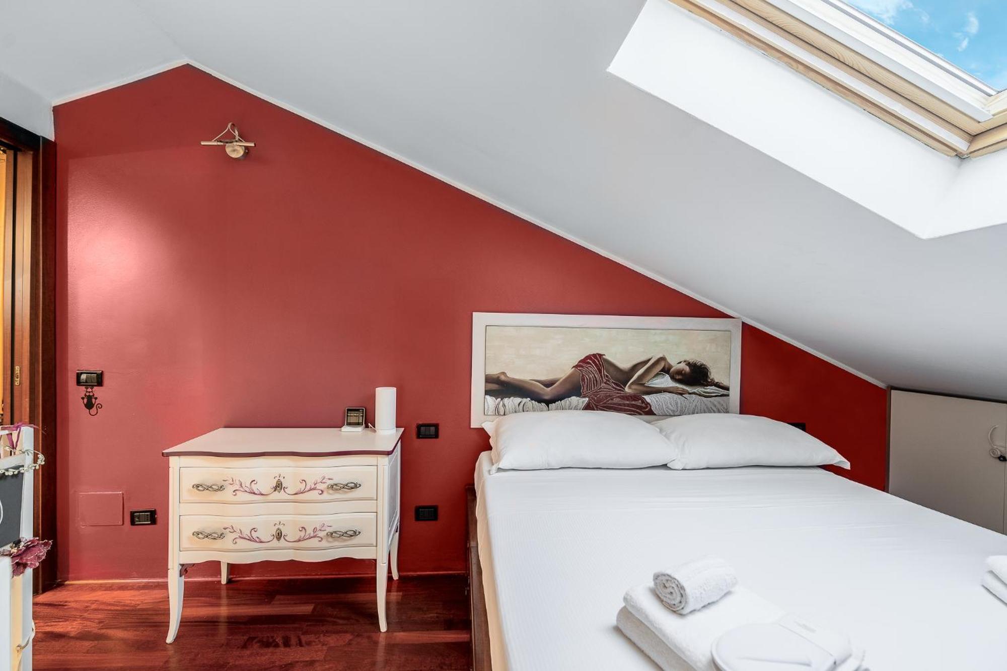 Bright Loft - Free Private Parking Leilighet Milano Eksteriør bilde
